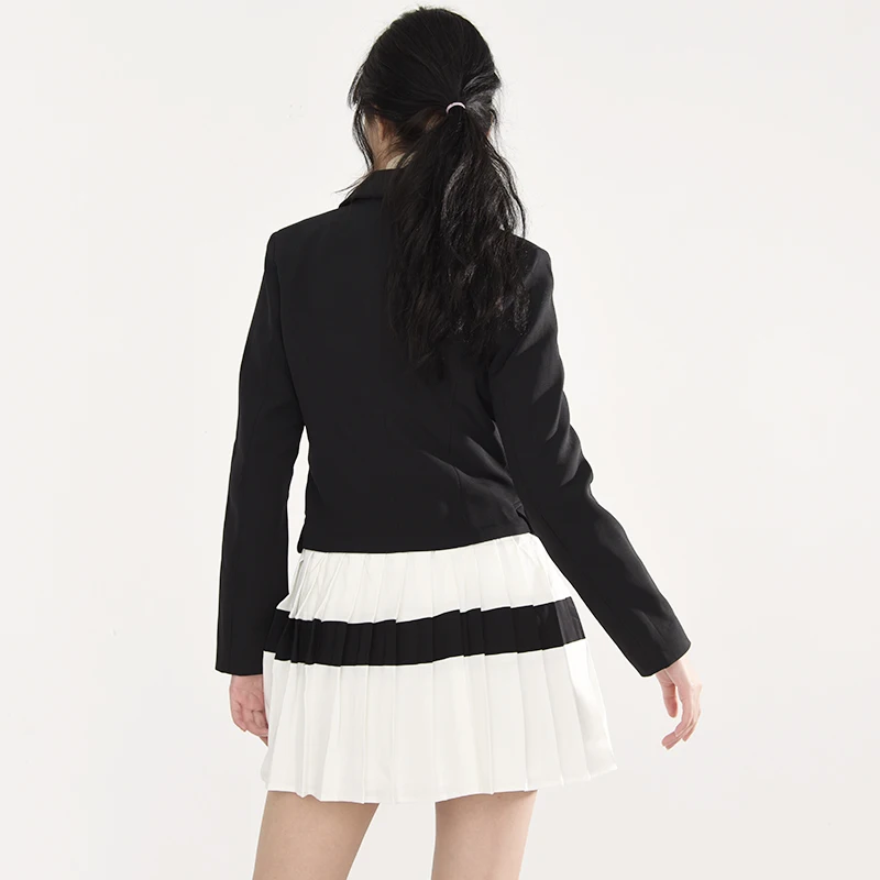 

[EAM] Women Black White Pleated Long Blazer New Lapel Long Sleeve Loose Fit Jacket Fashion Tide Spring Autumn 2021 1T30601
