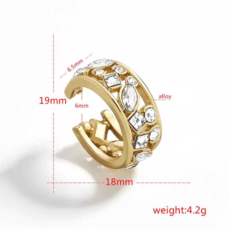 

Minimalist Ear Cuff Women Rhinestone Clip Earrings Without Ear Hole Fake Piercing Ladies Simple Fashion Alloy Ear Cuff