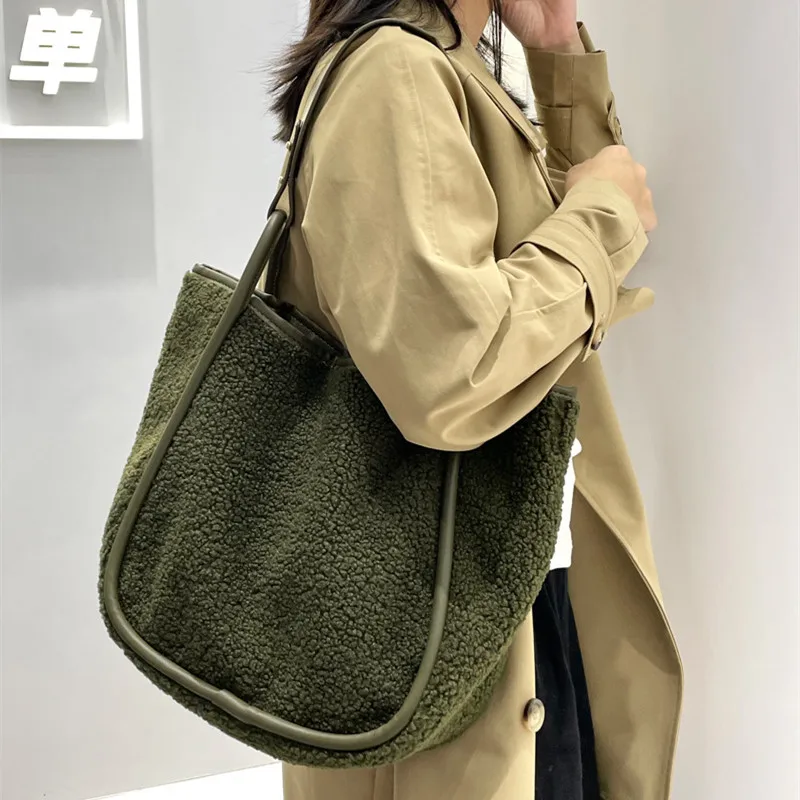 Наплечная Сумка из искусственного овечьего меха для женщин | Багаж и сумки