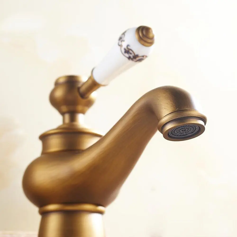 Кран для раковины Ретро Твердый латунный кран художественный с одной ручкой