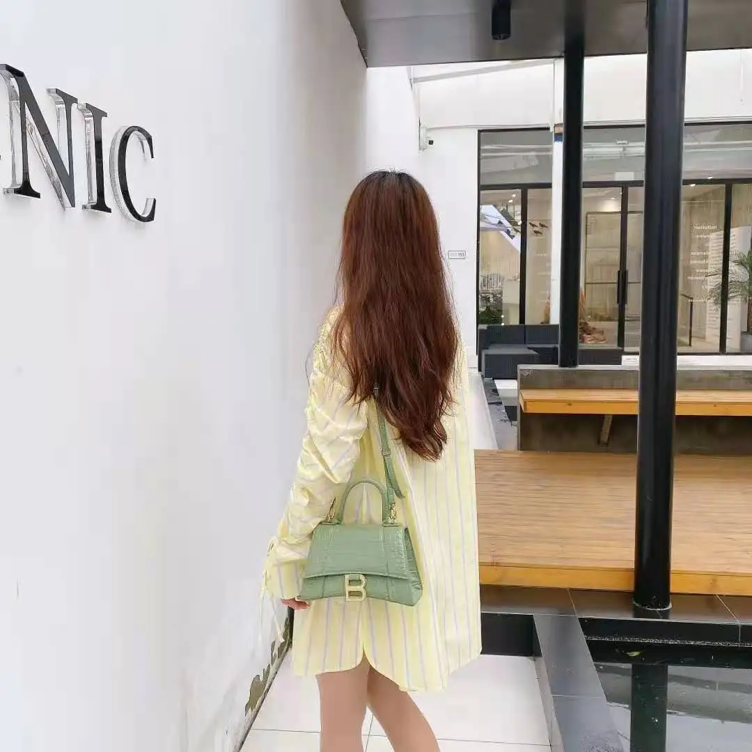 

Luxury Designer Mini Bag For Women Genuine Leather Mini Bag Women Leather Hourglass Bag B Buckle Shoulder Bag Purses and Handbag