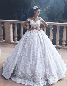 Gorgeous Lace Wedding Dresses 2020 Off Shoulder Appliques Court Train Bridal Gowns Wedding Party Custom Made