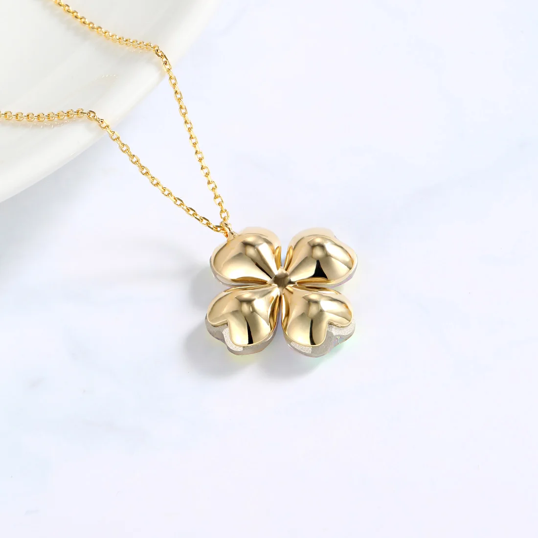 Ожерелье Neoglory с кристаллом в виде 4-листьев клевера для женщин золотые Элегантные