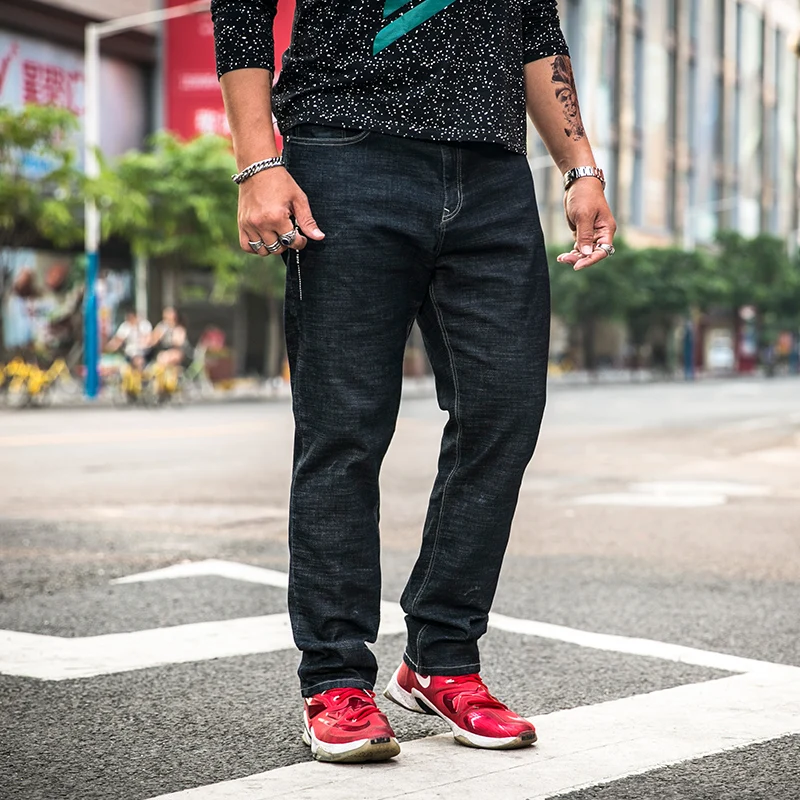 

Новые модные мешковатые мужские джинсы черного цвета в стиле хип-хоп, свободные мужские джинсы с эластичной резинкой на талии, большие разм...