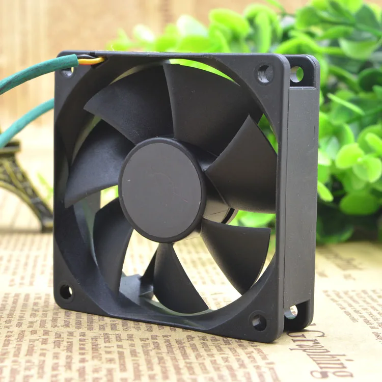 

NEW D101E AD07012HX207300 7020 12V 0.23A 7CM Motor protection cooling