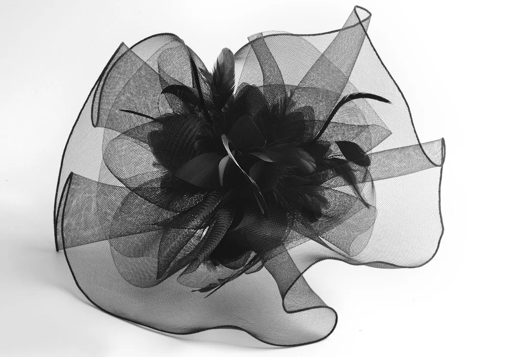 

Retro exaggerated headdress netting feather floral catwalk show departure tiara bridal dress accessories