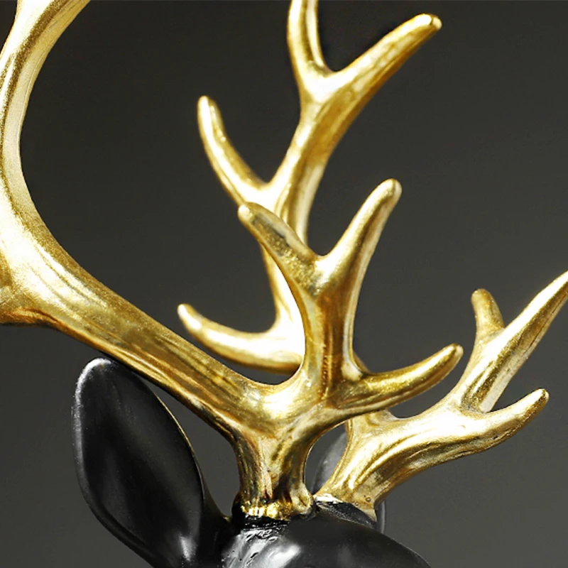 

Neylend Black Deer Head Golden Antler Tabletop Ornament Sculpture Resin Handicraft Festival Gift Home Decoration