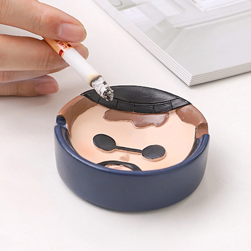 

Celebrity Ashtray-Girl Portable Eco-friendly Resin Home Decoration