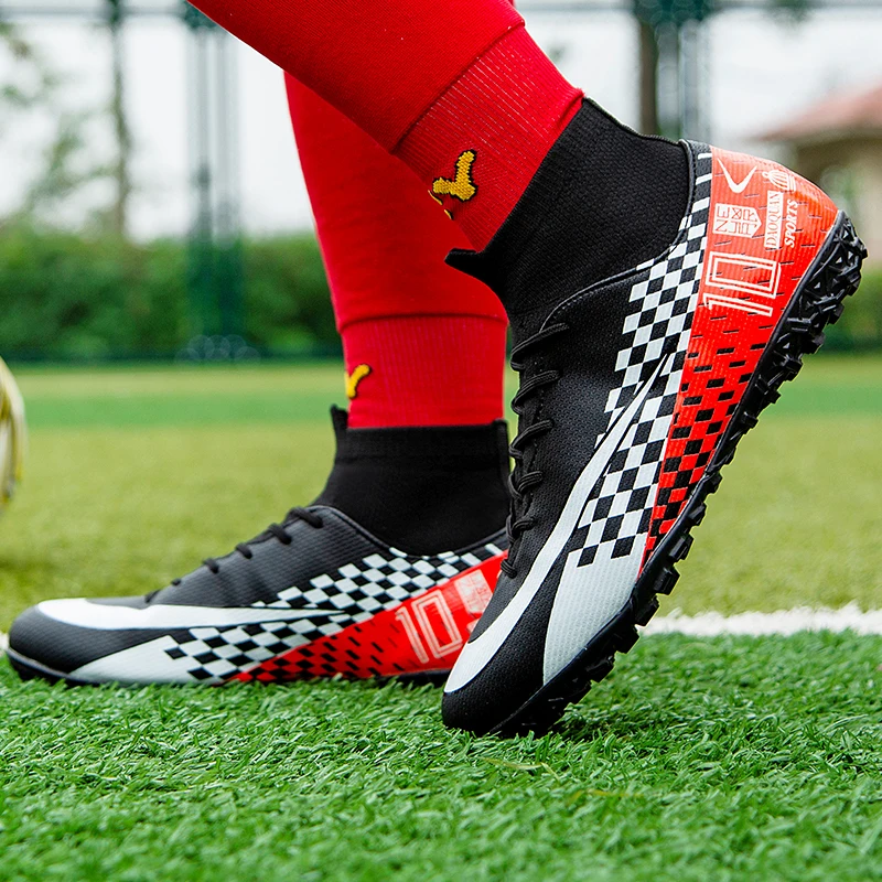 

Men's Soccer Shoes High Ankle Cleats Teenager Breathable Sneakers Size 35-45 Grass Training FG / TF Kids Antiskid Football Boots
