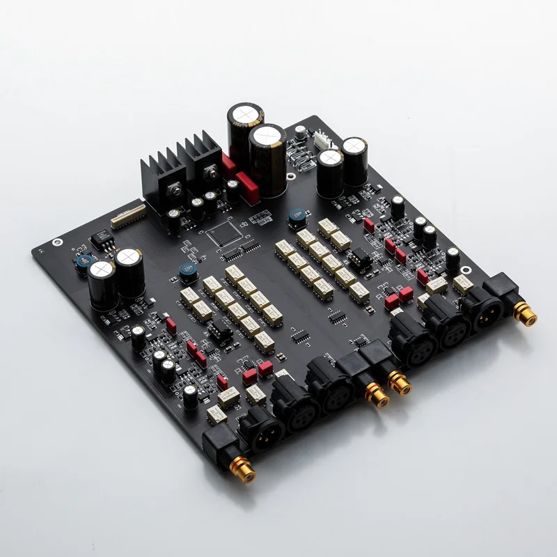 Полностью сбалансированный предусилитель GUSTARD P26 класса A двойной операционный