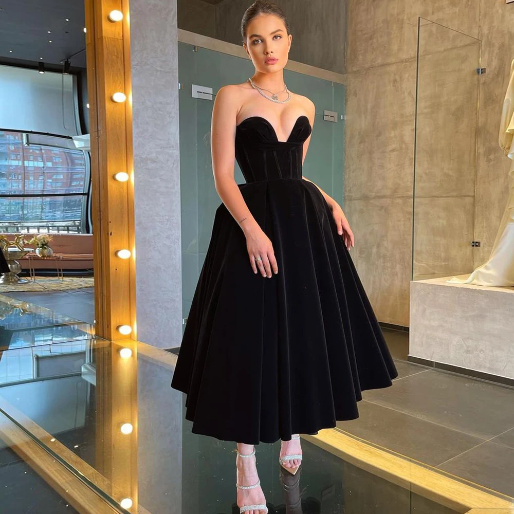

Velour Elegant Evening Dresses Luxury 2021 New Sweetheart Simple A-Line Ball Gown Noble Vintge Black Plus Size robes de soirée