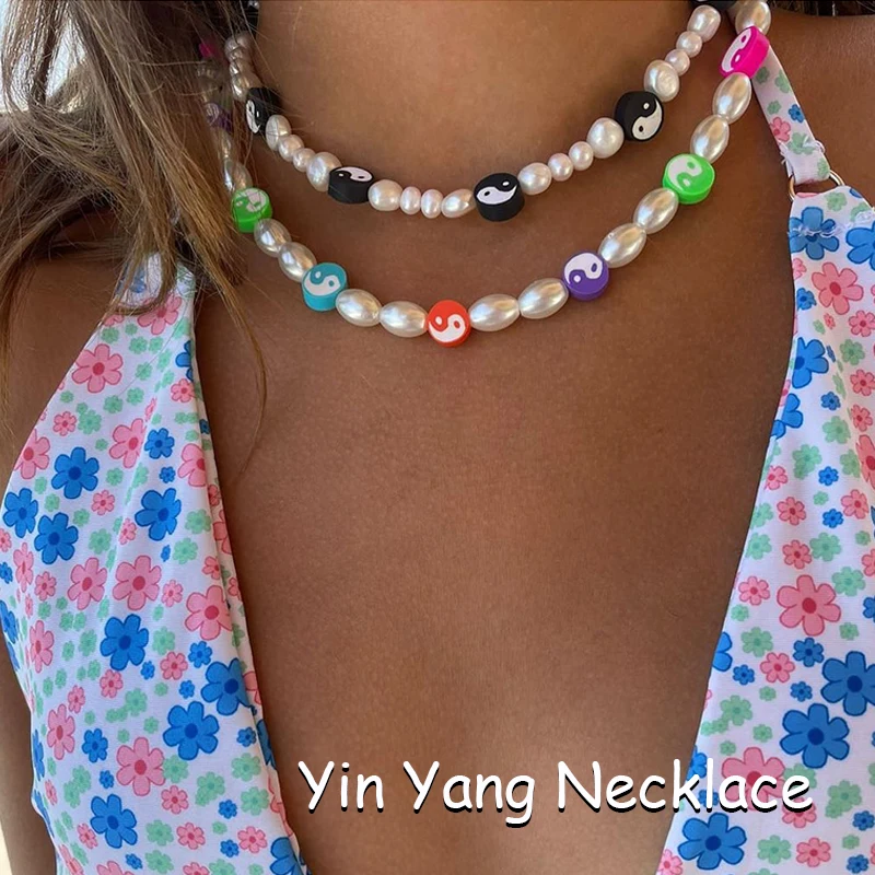 

2000s Aesthetic Pearl Black White Yin Yang Necklace for Women Y2K Jewelry Rainbow Bead Fashion Necklace Egirl Style Friends Gift
