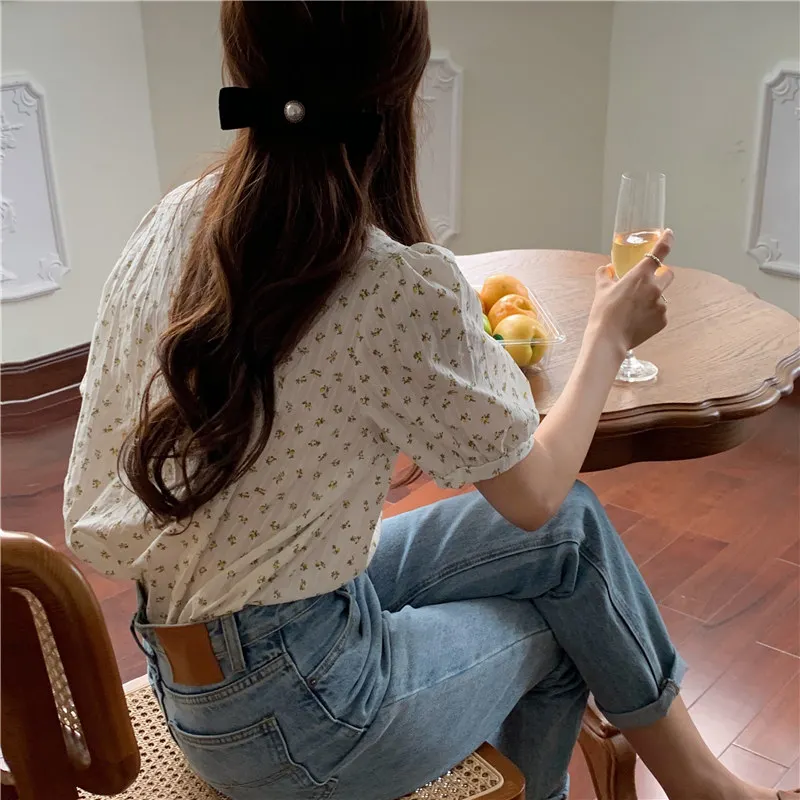 

2021 Spring Shirt Female Women Blouse Summer Women Blouses Maxi Blusas Casual Elegant Vintage Short Sleeve Cotton Oversize Loose