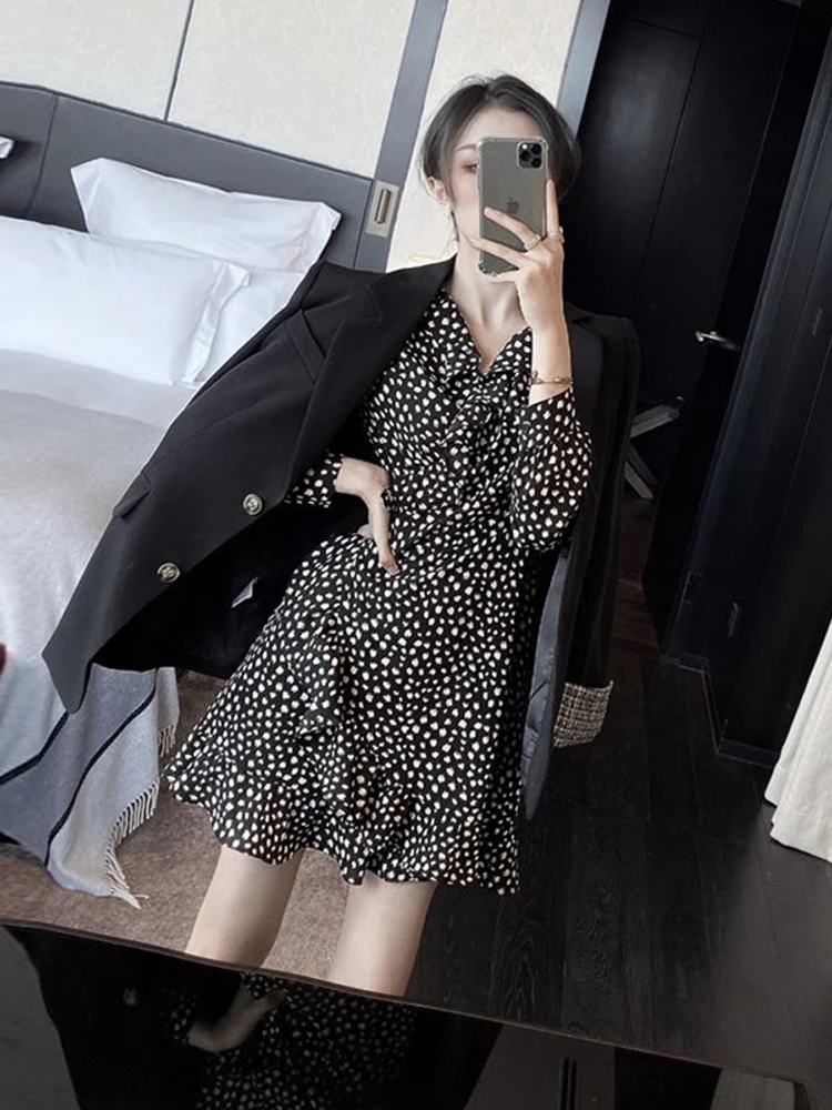 Женский осенний комплект из двух предметов Корейская Черная куртка с отложным