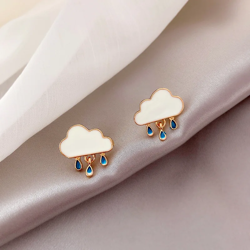 

Cute White Cloud Stud Earrings for Women Simple Water Drop Earrings Korean Fashion Wedding Party Gifts Jewellery Accessories