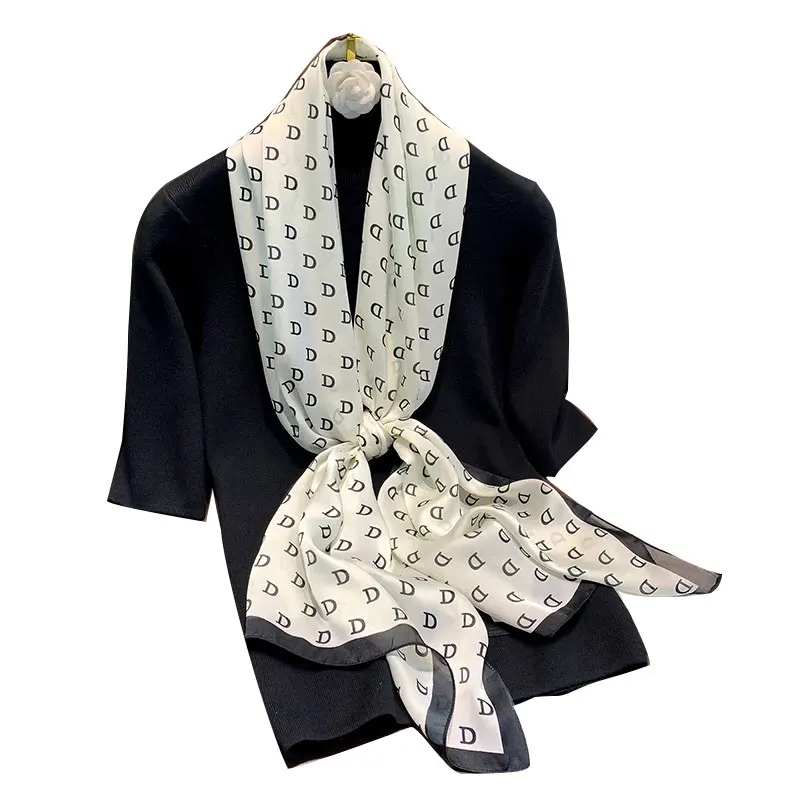 

2022 шелковый шарф, хиджаб, Женская Роскошная бандана, женский шарф, шаль, мягкая шаль, шарф из пашмины с буквой D