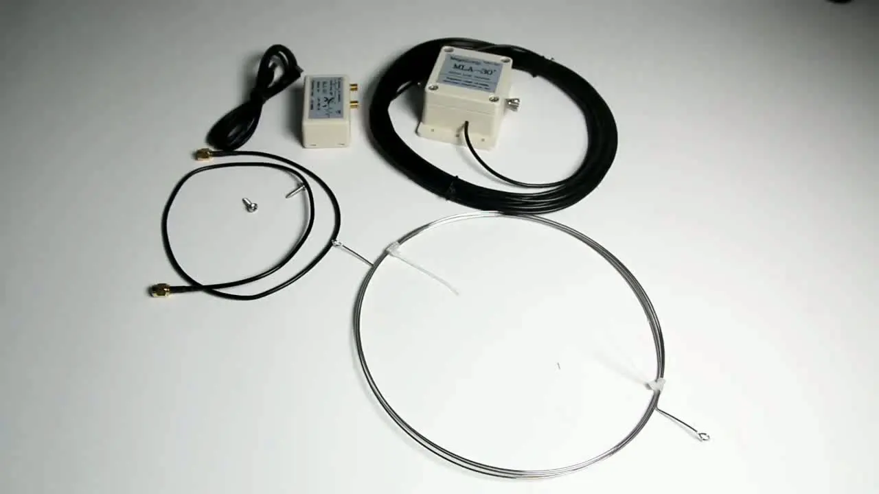 

MLA-30+ Active Loop Antenna Active 100KHz-30MHz Receiving Antenna for Medium Wave Shortwave Radio