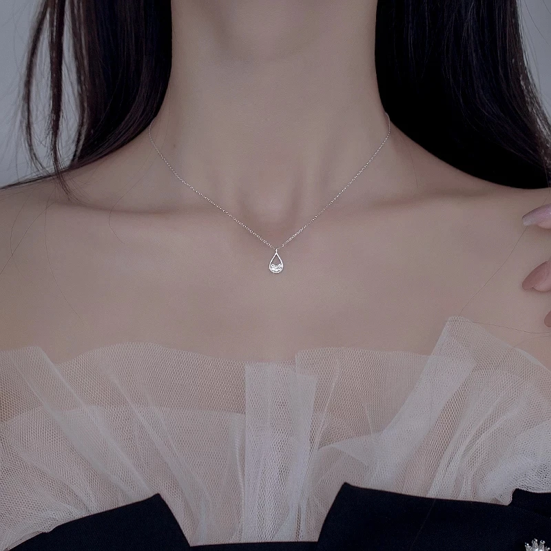 

Цепочка до ключиц из стерлингового серебра 925 пробы с блестящим цирконием в форме капли воды, Подарочный женское ожерелье с подвеской