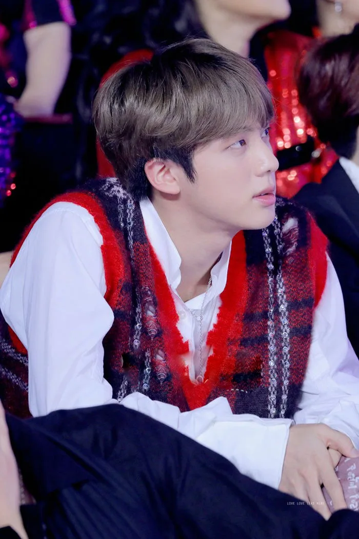 Kpop Bangtan Boys ожерелье JIN с кулоном модная цепочка для ключиц аксессуары ювелирные