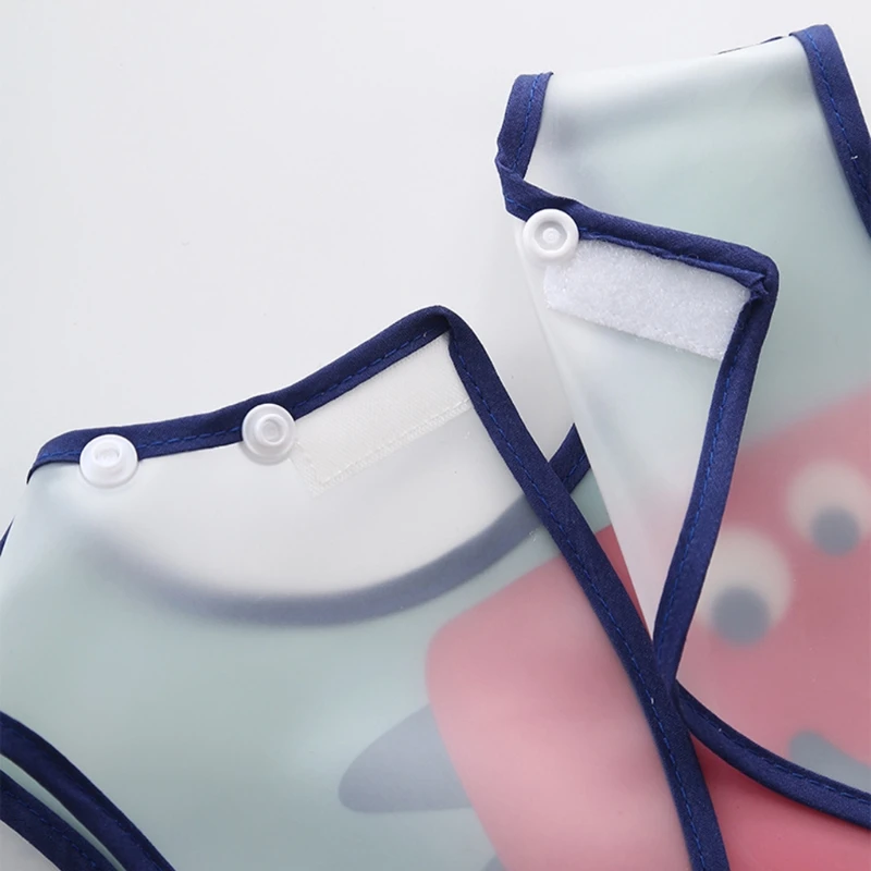 

Baby Adjustable Bibs with Pocket Plastic Waterproof Feeding Smock Cartoon Apron Burp Cloth for Infant H055