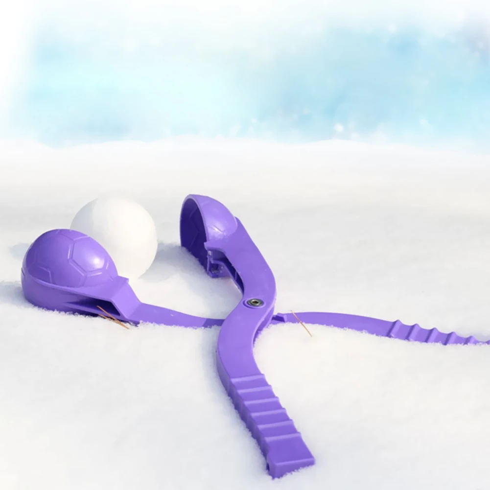 

1 PC Soccer Snowball Maker Clip Kids Outdoor Sports Sand Snow Ball Mold Toys Random Color