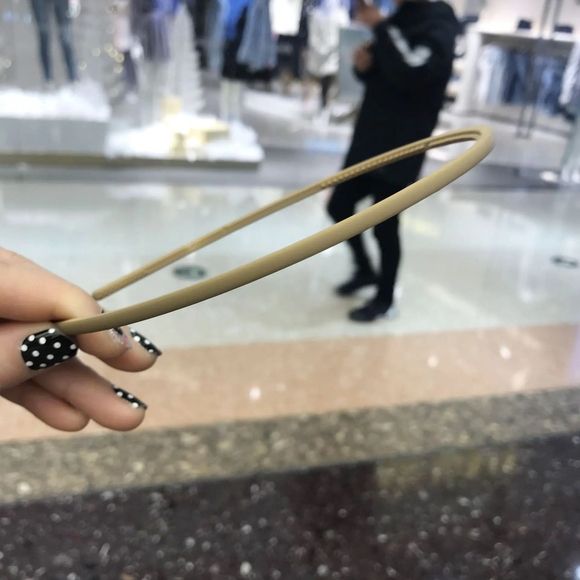 Женская повязка на голову AWAYTR однотонная пластиковая аксессуар для волос| |