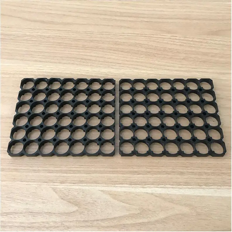

15pcs/lot MasterFire 6*7 18650 Batteries Spacer Radiating Holder Bracket Black Plastic Battery Storage Box Holder Brackets
