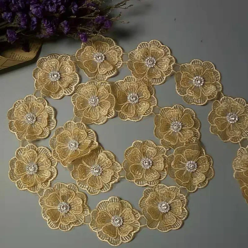 Gold 10x 3D жемчужная вышитая бисером Цветочная кружевная лента с отделкой по краям Цветочная аппликация нашивки на платье винтажная Ткань для шитья 5,5X5,5 см - Цвет: Gold