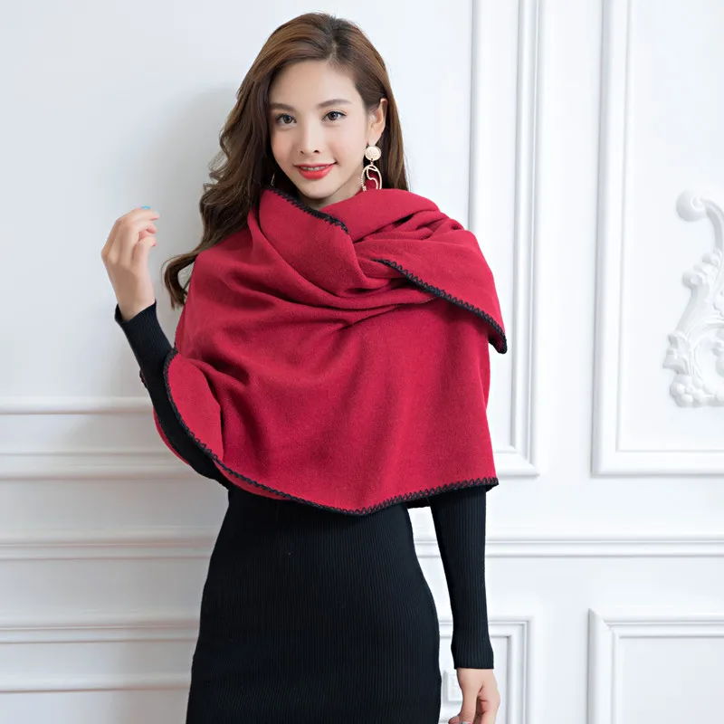

Fashion Thickened Warm Scarf Imitation Cashmere Four-leaf Clover Print Shawl Split Travel Cape Thickened Warm Scarf Versatile