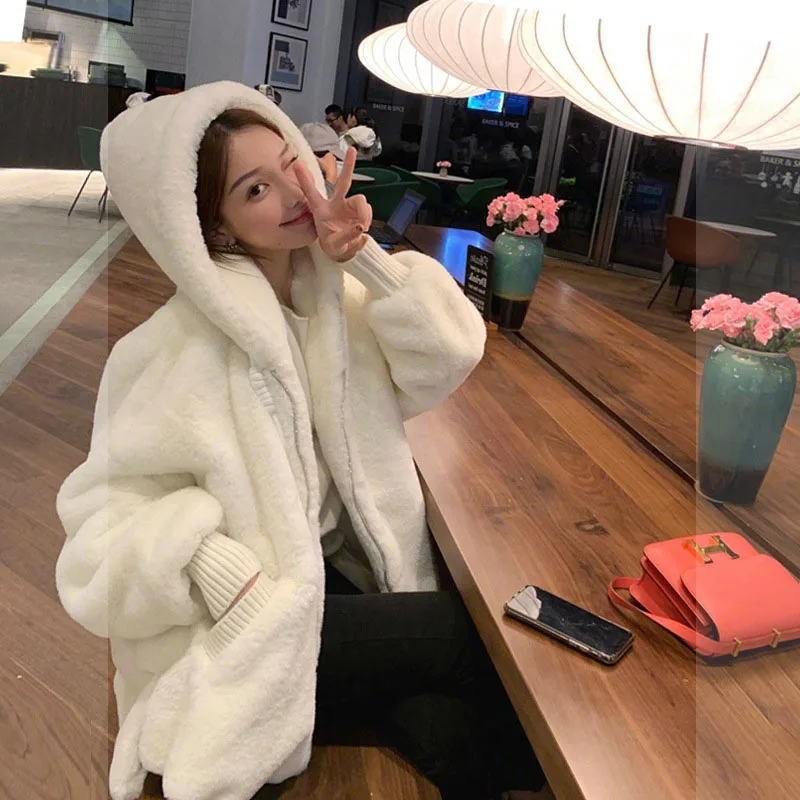 Elegant Faux Fur Coat Fluffy 2022 New Womens Clothing Shaggy Jacket Winter Fashion High Quality Teddy Long Sleeve White Warm