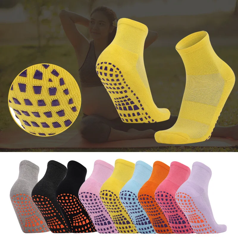 

Value-added Functional Anti-skid Socks Men's Comfortable Breathable Leisure Sports Socks In-tube Shock Absorption Anti-skid Sock