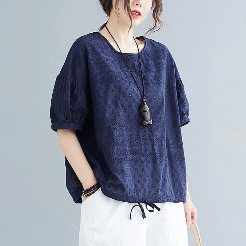 

Women Summer Loose Casual T-shirts New Arrival 2021 Simple Style Solid Color Hollow Out Female Short Sleeve Tops Tees W141