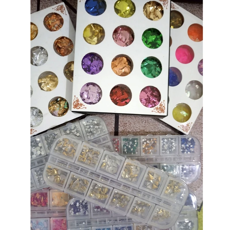 

Large Pack Mixed Flatback Crystal Metallic Gold Foil Flakes Epoxy Resin Fillings B36D