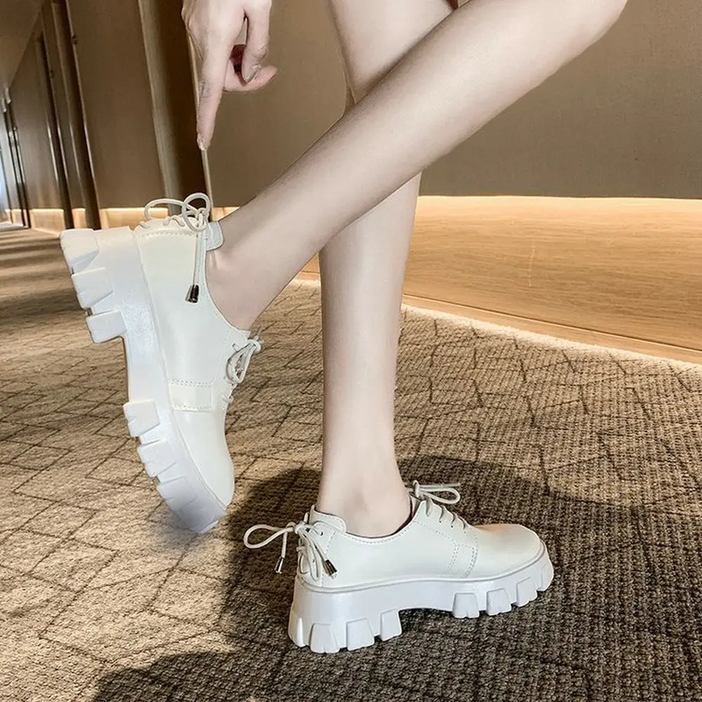 Женская кожаная обувь на меху низком каблуке со шнуровкой нескользящие женские