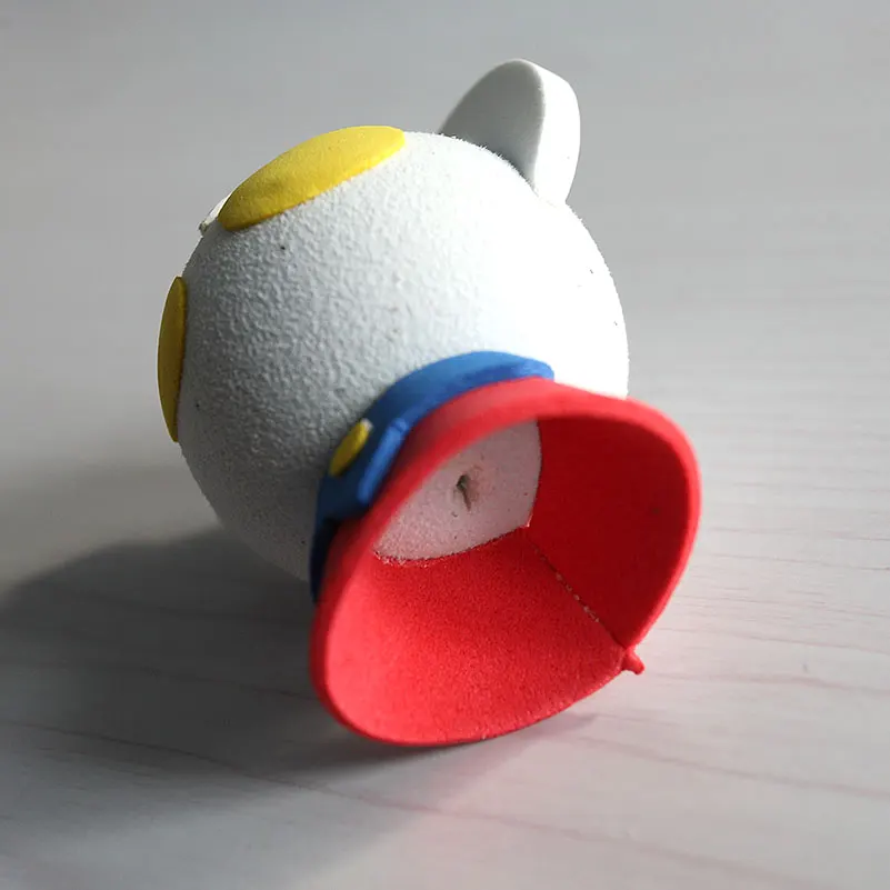 Белый с рисунком Ультрамен в виде маленькой милой футболка забавным