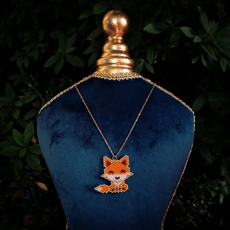 

Fairywoo Fox Necklace New Cute Animal Jewelry Handmade Necklace Sweet Pendant Collar Steel Chain Necklace For Women Wholesale