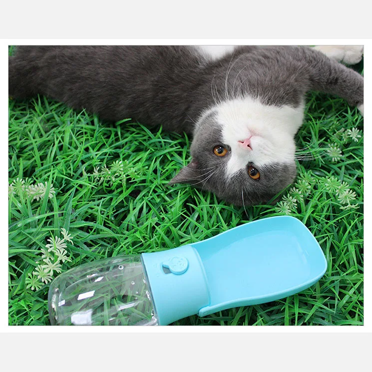 

Transer Pet Dog Water Bottle 280ml Plastic Portable Water Bottle Pets Outdoor Travel Drinking Water Feeder Bowl
