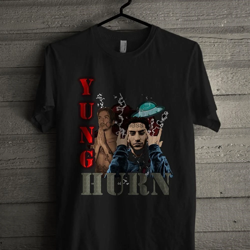 

Футболка Yung Hurn Essential