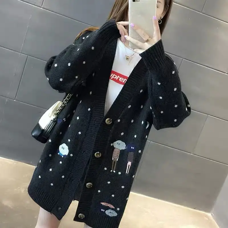 

Sweater Knitted Cardigan Women Embroidery Single-breasted Knit Cardigan New Top Long Sleeve V Neck Casual Outerwear Sweater