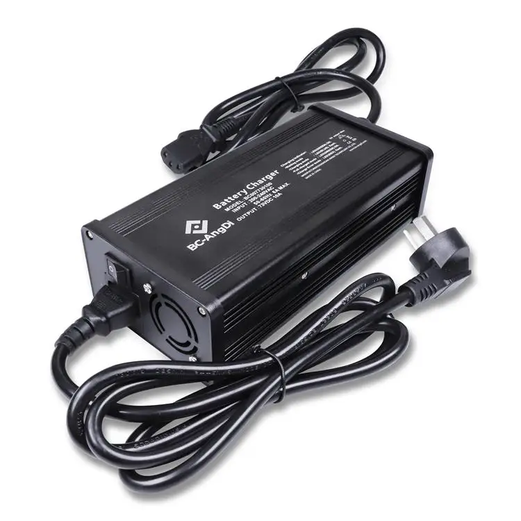 

90-264V Input Li-ion Battery Charger 71.4V 10A High Power Electric Motorcycle Charger