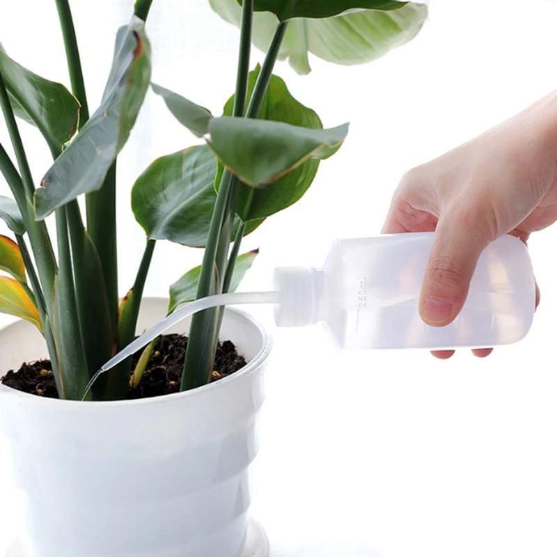 

250/500ml Large Diffuser Squeeze Watering Bottle Potted Plants Washing Cleaning Clean Tool Plastic Garden Plant Watering Sprayer