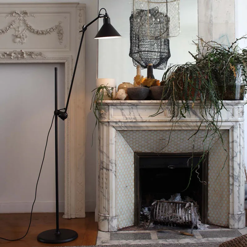 

Nordic Design Industrial Minimalist Adjustable Classic Stand Floor Lamp Light for Living Room Loft Lounge Black E27