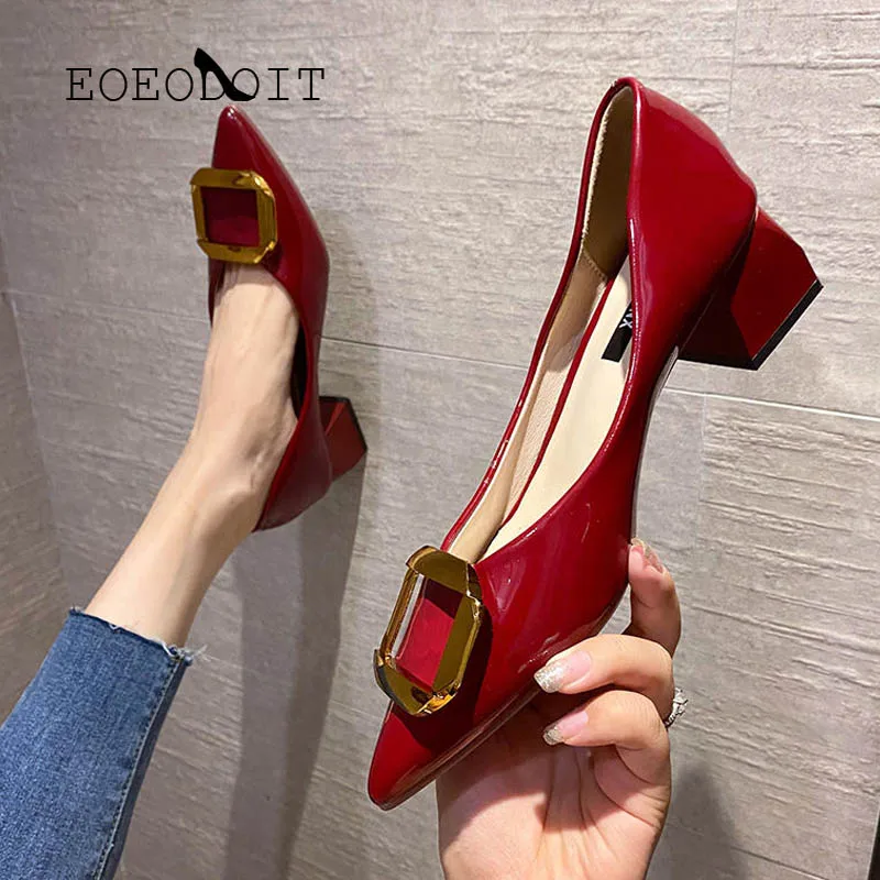 Женские туфли-лодочки на среднем каблуке 5 см с острым носком | Обувь