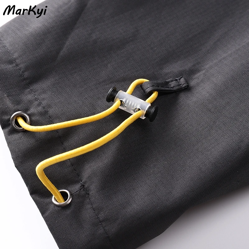 

MarKyi 2020 New Hooded Zipper Jacket Men Streetwear Bomber Jacket Windbreaker Mens Basic Jackets