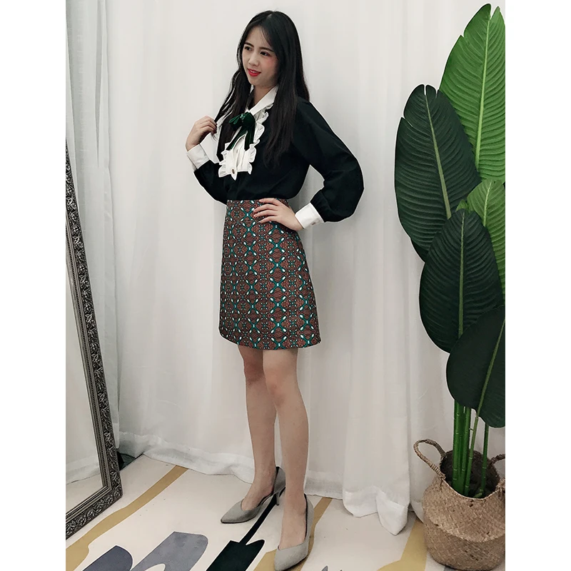 style suit women New s dress retro small man shows height and age reduction two piece set