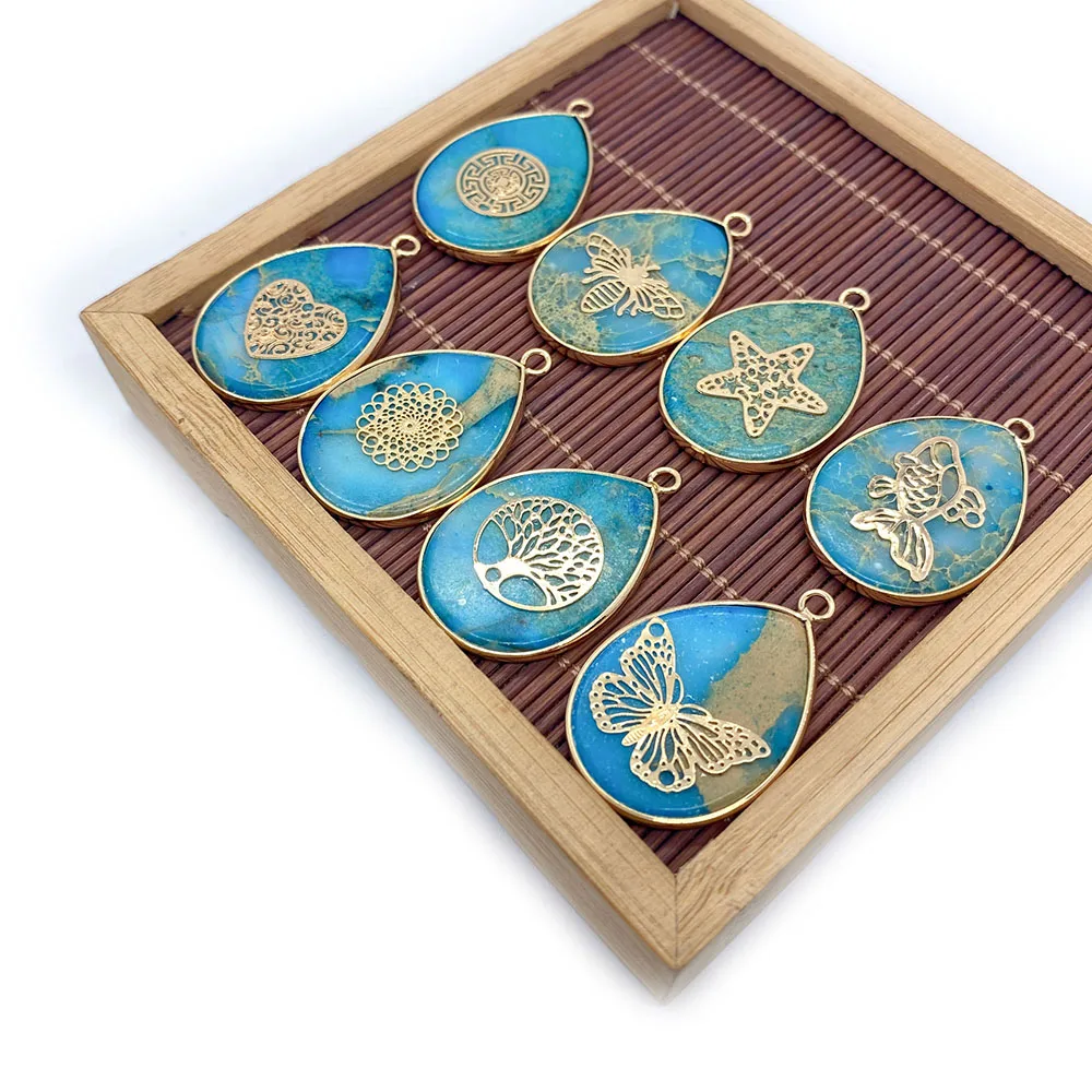 

Natural Stone New Shoushan Stone Pendant Blue Water Drop Shaped Edge Carving Fashion Lady Pendant Necklace Jewelry Accessories