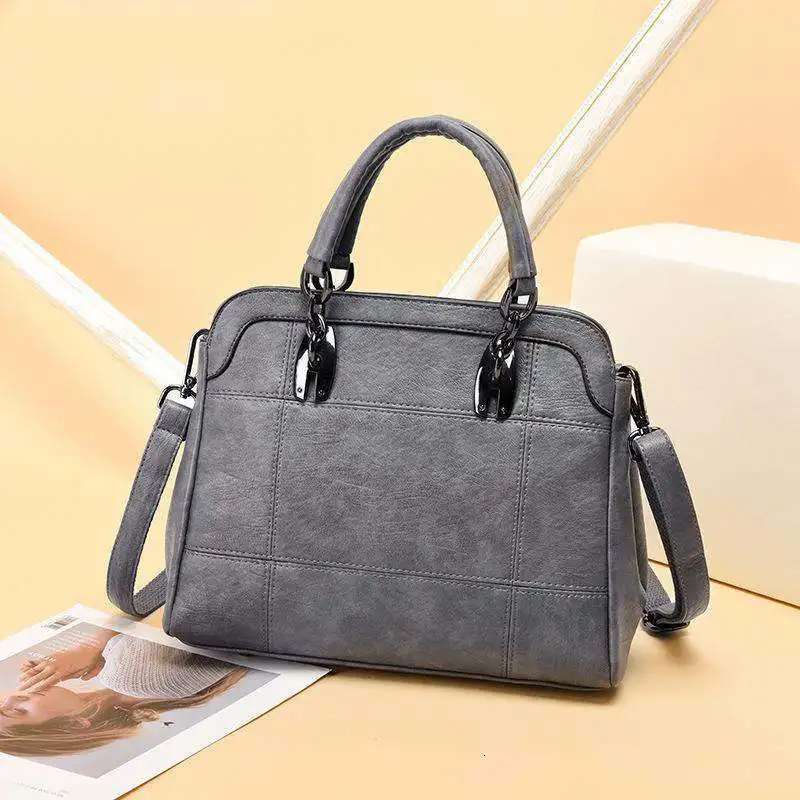 2020 Повседневная сумка Высококачественная кожаная женская дизайнерская через