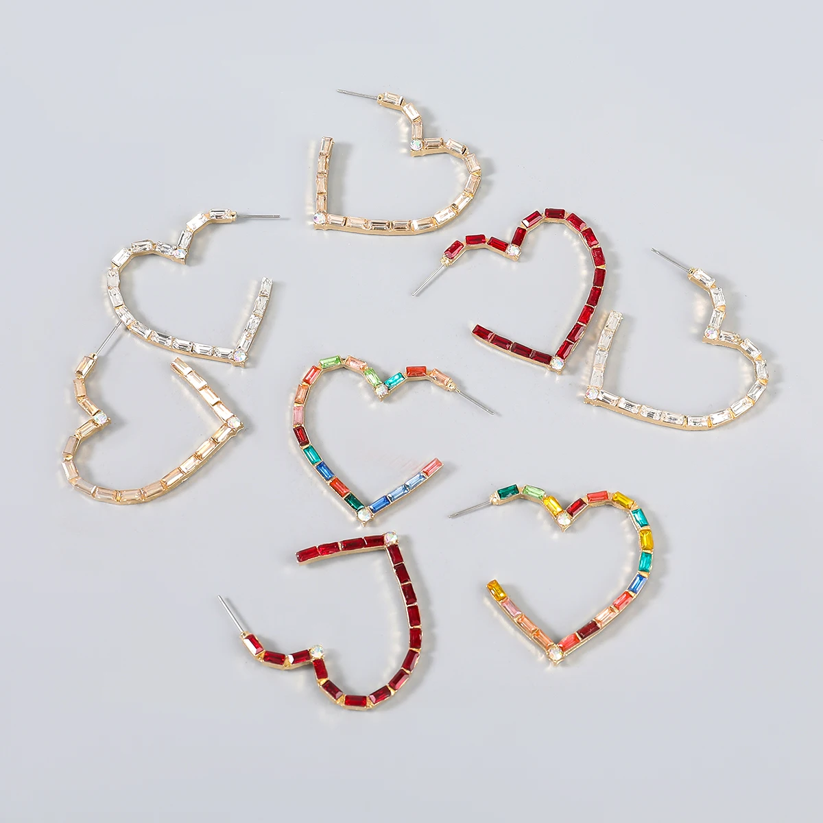 

Fashion Metal Rhinestone Notch Heart Earrings Campus Party Simple Hoop Earrings Women's Retro Statement Earrings