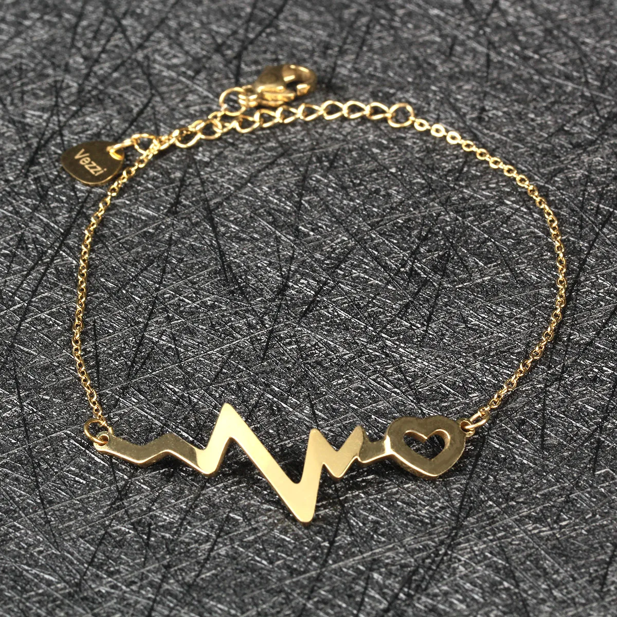 

Ladies Bracelet Punk Double Gold Bracelet Stainless Steel Bracelet Love Pattern Pendant Bracelet Gadget Bracelet Ladies Jewelry