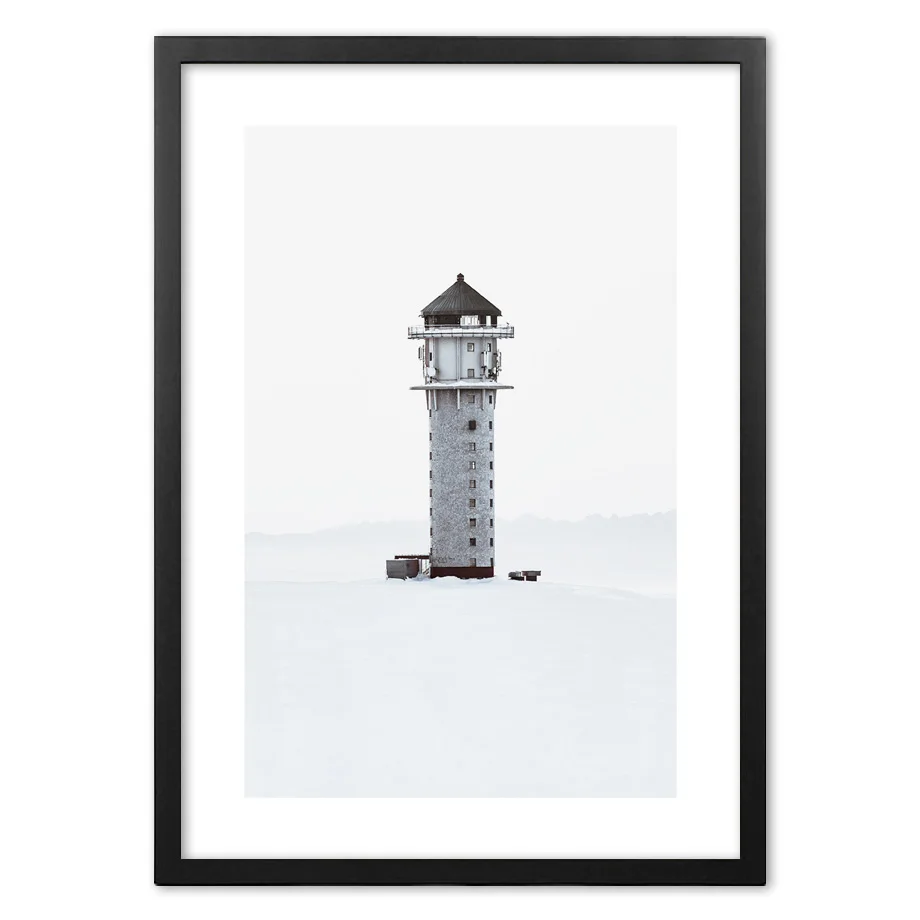 Скандинавский современный маяк в снежной стене Художественная печать бумага